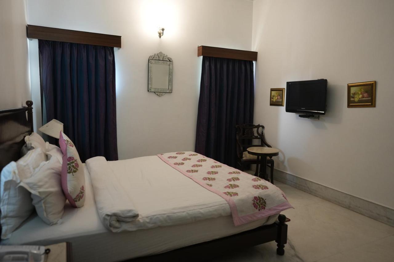 Amar Kothi Ξενοδοχείο Ουνταϊπούρ Εξωτερικό φωτογραφία