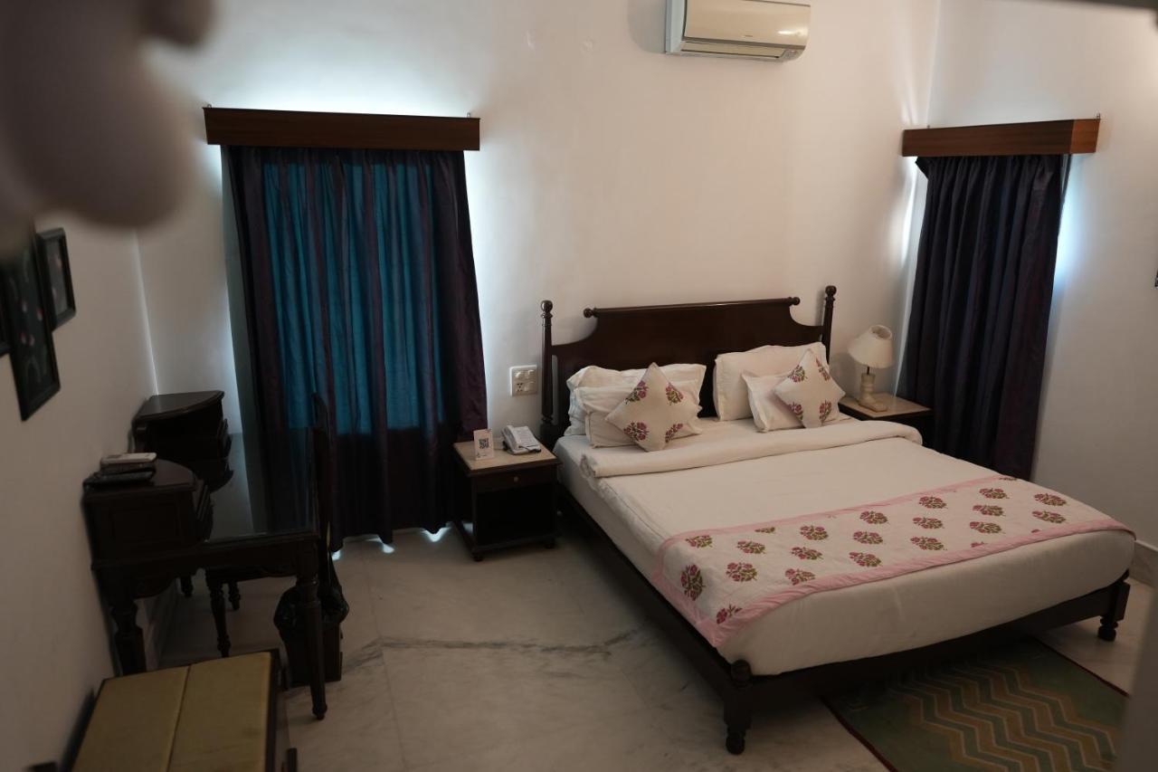Amar Kothi Ξενοδοχείο Ουνταϊπούρ Εξωτερικό φωτογραφία
